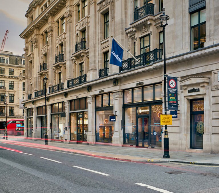 Flagship store Lavazza di Londra un viaggio unico Lavazza