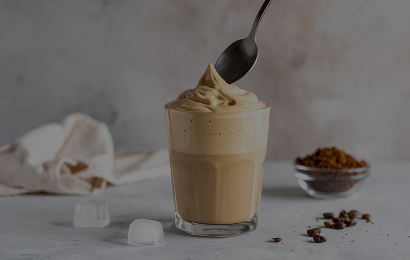 Spumone al caffè: la ricetta veloce con 3 ingredienti e senza panna